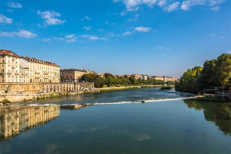 /fiume_po_torino.jpg